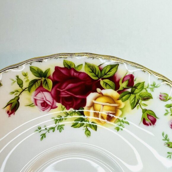 Royal Albert OLD COUNTRY Roses Cup &Saucer Set Porcelain Fine Bone China England - Picture 15 of 16